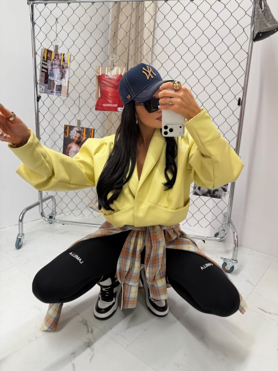 la milla kurtka skórzana limonkowa, la milla kurtka Tereska, la milla Tessa kurtka limonkowa, la milla kurtka Tereska limonka, skórzana ramoneska na wiosnę, la milla kurtka skóra, la milla kurtka skórzana do jeansów na wiosnę