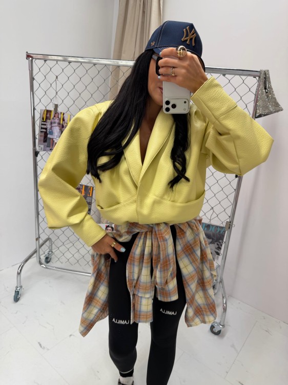 la milla kurtka skórzana limonkowa, la milla kurtka Tereska, la milla Tessa kurtka limonkowa, la milla kurtka Tereska limonka, skórzana ramoneska na wiosnę, la milla kurtka skóra, la milla kurtka skórzana do jeansów na wiosnę