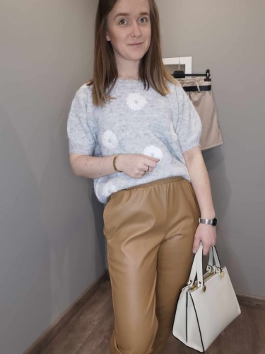 SPODNIE EKOSKÓRA KARMELOWE