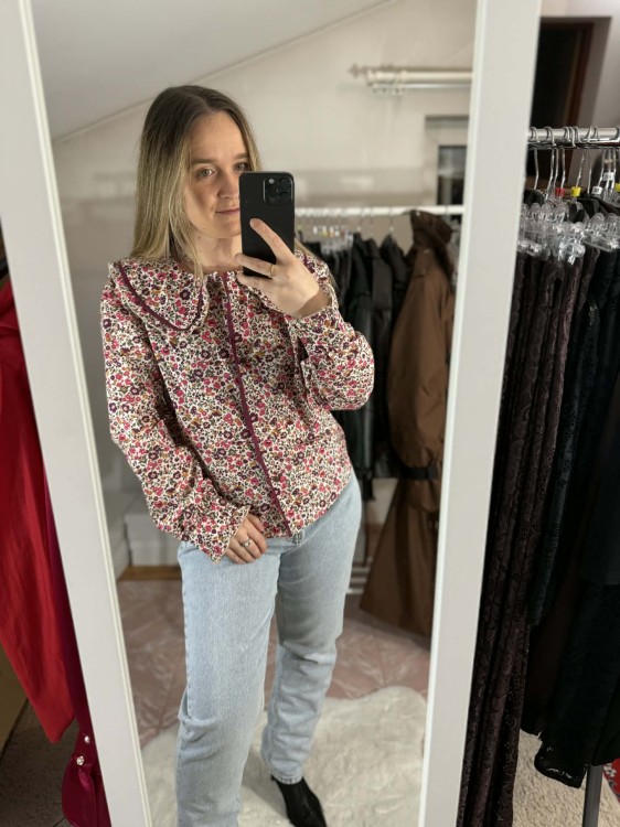 koszula-z-kołnierzykiem-w-kwiaty-koszula-vintage-koszula-kołnierzyk-w-kwiaty-elegancka-koszula-w-kwiaty-z-kołnierzykiem-2.jpg