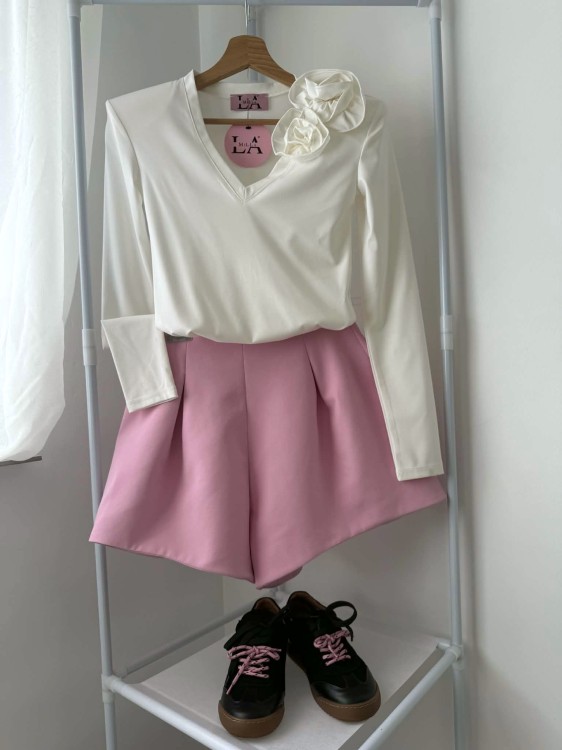 la milla spodenki motylki różowe, la milla różowe spodenki motylki, la milla szorty motylki różowe, la milla szorty z zakładkami różowe, la milla spodenki z zakładkami różowe, spodenki na wiosnę la milla