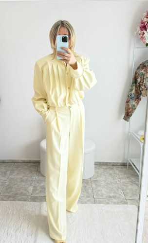 la milla spodnie bananowe, la milla spodnie bananowe w kant, la milla spodnie szerokie w kant, la milla spodnie szeroka nogawka, la milla spodnie eleganckie na wiosnę, la milla spodnie do bomberki bananowe, la milla komplet bananowy na wiosnę