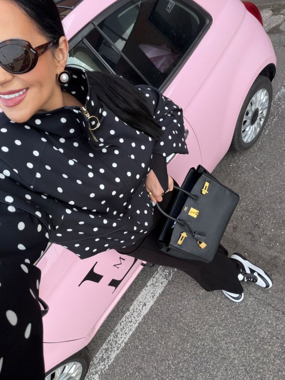 la milla bomberka w grochy, la milla  bomberka czarna w grochy, la milla bomberka wiskozowa, la milla bomberka z wiskozy na wiosnę, la milla w grochy kurtka, la milla czarna bomberka do wiosennych stylizacji