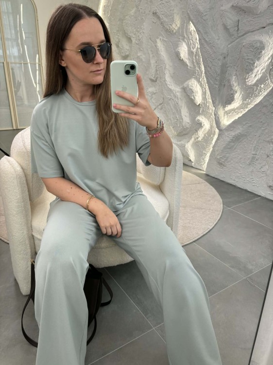 komplet z modalu na wiosnę, komplet modalowy damski, komplet modal plus size, wygodny komplet damski z modalu na wiosnę szałwia, komplet homewear, komplet modal pistacjowy na wiosnę