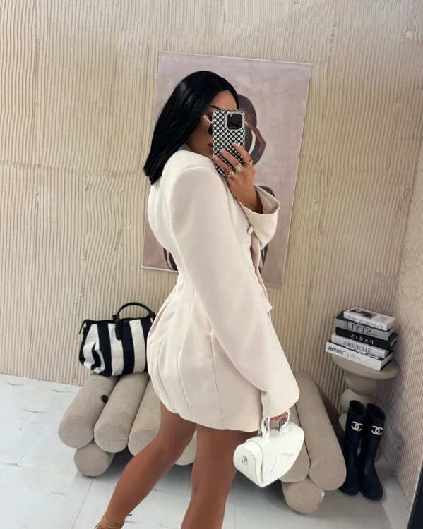 la milla marynarka beżowa, la milla marynarko-sukienka beżowa, la milla elegancka marynarka beżowa, la milla elegancka beżowa sukienka na komunię, la milla beżowa marynarka na chrzciny