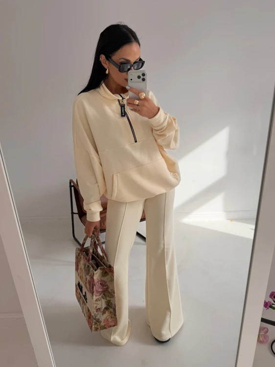 la milla bluza bananowa Aspen, bluza bawełniana Aspen la milla na wiosnę, bluza Aspen la milla z kołnierzem, bluza ze stójką la milla, ciepła bluza la milla, bananowa bluza la milla, ciepła bluza bawełniana na wiosnę, bluza Aspen do legginsów la milla