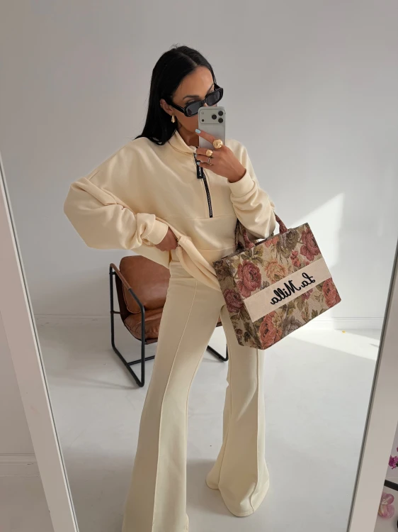 la milla bluza bananowa Aspen, bluza bawełniana Aspen la milla na wiosnę, bluza Aspen la milla z kołnierzem, bluza ze stójką la milla, ciepła bluza la milla, bananowa bluza la milla, ciepła bluza bawełniana na wiosnę, bluza Aspen do legginsów la milla