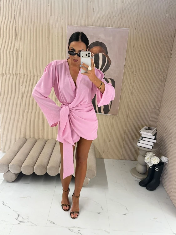 la milla sukienka kimono różowa, la milla sukienka elegancka różowa, la-milla różowa sukienka wiązana, la milla sukienka kimono na lato, la milla sukienka różowa na chrzciny, la milla elegancka sukienka kimono na wiosnę