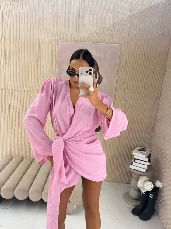 la milla sukienka kimono różowa, la milla sukienka elegancka różowa, la-milla różowa sukienka wiązana, la milla sukienka kimono na lato, la milla sukienka różowa na chrzciny, la milla elegancka sukienka kimono na wiosnę