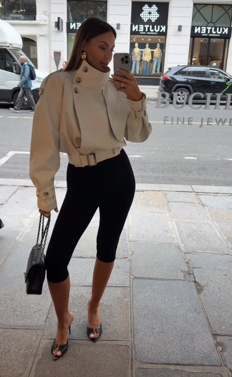 emo komplet buch beżowy, emo kurtka buch z wysoką stójką, emo kurtka i spodnie buch beżowe, emo bojówki beżowe, emo komplet buch beżówy na wiosnę, emo kurtka premium bezowa na wiosnę