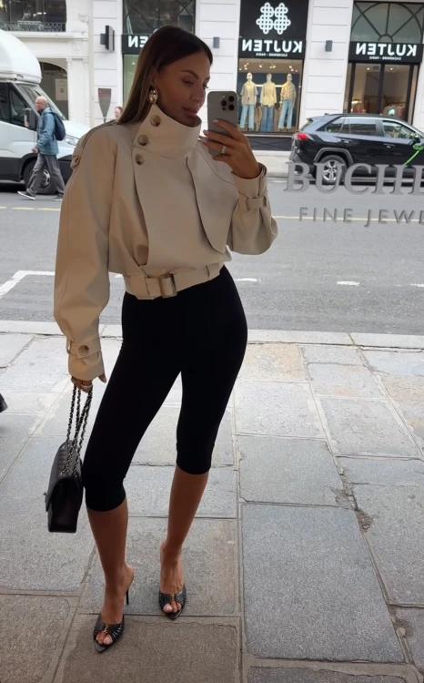 Emo kurtka buch jasny beż, emo kurtka z wysoką stójką, emo kurtka z stójką i pagonami, emo kurtka premium, emo kurtka bawełniana ze stójką i pagonami, emo kurtka buch na wiosnę