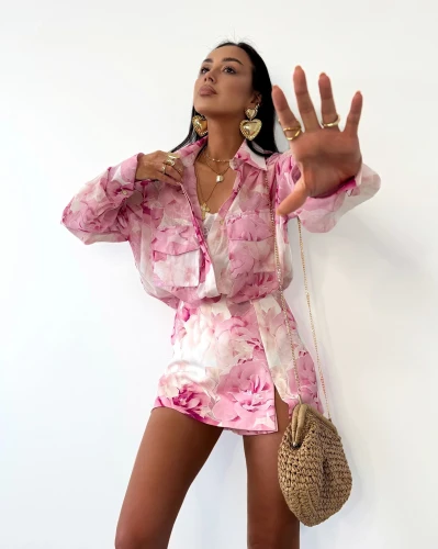 koszula w kwiaty, koszula la milla, koszula w kwiaty la milla, koszula  na randkę la milla, koszula damska, bluzka damska la milla, bluzka la milla, bluzka w kwiaty la milla, koszula różowa la milla w kwiaty