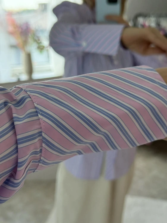 Emo koszula big boss, emo elegancka bluzka big boss w paski, emo koszula big boss różowa w błękitne paski, emo elegancka koszula big boss, emo koszula na guziki w paski, emo koszula big boss na wiosnę