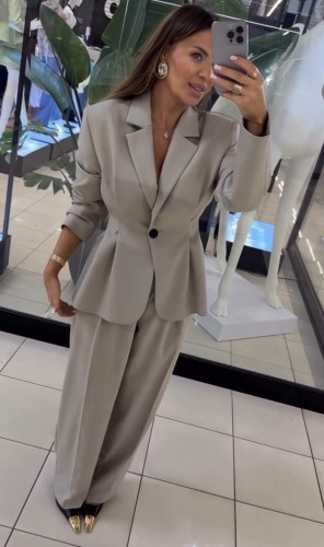 emo eleganckie spodnie w kant fango, emo spodnie w kant beżowe na komunię, emo eleganckie spodnie w kant na chrzciny, eleganckie beżowe spodnie w kant na wiosnę