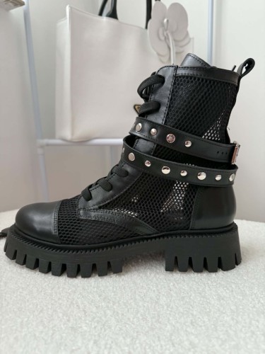 buty trapery siatka la milla, la milla trapery skórzane siatka, skórzane buty wiązane la milla, czarne workery siatka la milla, buty na grubej podeszwie, botki siatka la milla, skórzane trapery z bransoletkami la milla