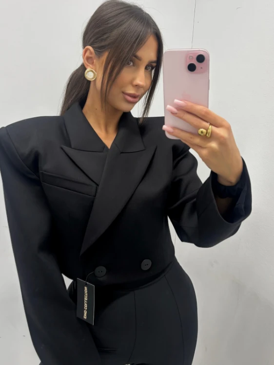 Emo marynarka Stella czarna, emo elegancka krótka marynarka czarna na komunię, emo krótka marynarka Stella na chrzciny, emo stella marynarka krótka czarna, emo elegancka marynarka premium na wiosnę, elegancka marynarka premium polska produkcja