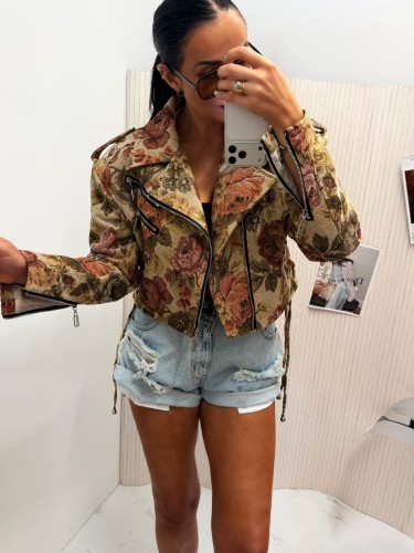 la-milla-szorty-jeansowe-z-dziurami-la-milla-szorty-jeans-z-dziurami-la-milla-la-milla-krótkie-spodenki-z-dziurami-la-milla-krótkie-szorty-jeansowe-z-dziurami-la-milla-szorty-z-dziurami-1.jpg