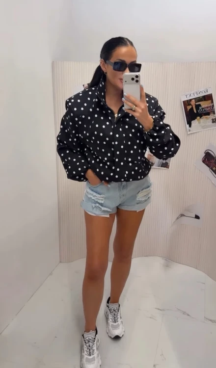la-milla-szorty-jeansowe-z-dziurami-la-milla-szorty-jeans-z-dziurami-la-milla-la-milla-krótkie-spodenki-z-dziurami-la-milla-krótkie-szorty-jeansowe-z-dziurami-la-milla-szorty-z-dziurami.jpg