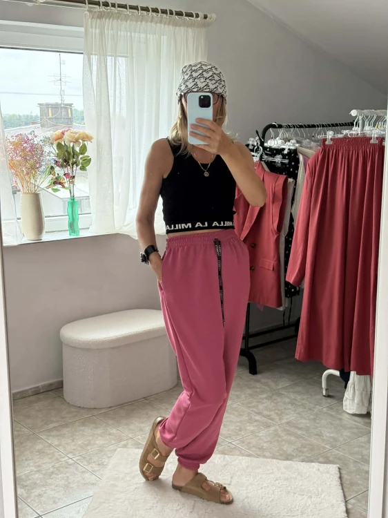 la-milla-spodnie-dresowe-pumpy-szminka-la-milla-spodnie-pumpy-szminka-la-milla-spodnie-dres-szminka-la-milla-spodnie-szminkowe-la-milla-wygodne-spodnie-dresowe-na-lato-4.jpg