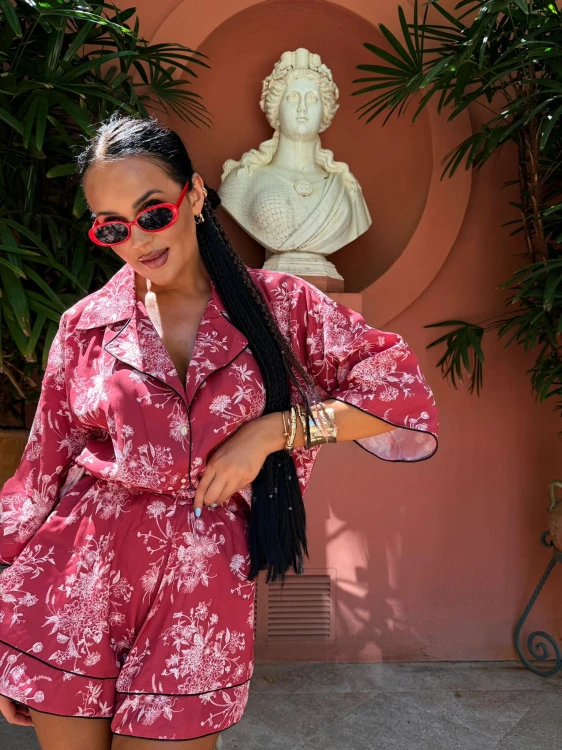 la-milla-komplet-japoński-la-milla-kimono-bordowe-la-milla-komplet-kimono-szminkowe-spodenki-szminka-la-milla-komplet-kimono-i-spodnie-krótkie-czerwone-w-białe-wzory-la-milla-kimono-szorty-na-lato-la-milla-kimono-krótkie-spodenki-3.jpeg