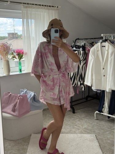la-milla-komplet-różowy-kimono-i-spodenki-la-milla-komplet-różowy-la-milla-komplet-kimono-różowe-i-szorty-na-lato-la-milla-lniany-komplet-na-lato-la-milla-kimono-szorty-4.jpeg
