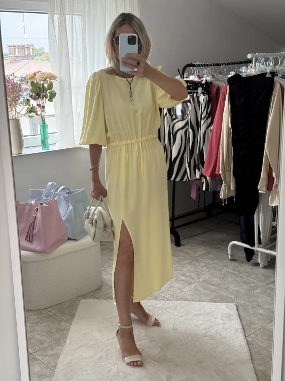 Terrastyll sukienka żółta, elegancka sukienka na komunię, elegancka sukienka na wesele, elegancka sukienka na chrzciny, sukienka na większy rozmiar, elegancka wiskozowa sukienka na lato