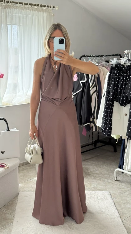 emo-sukienka-satynowa-czekoladowa-emo-elegancka-czekoladowa-sukienka-emo-elegancka-sukienka-satynowa-mokka-emo-elegancka-sukienka-odkryte-plecy-emo-sukienka-na-randkę-emo-sukienka-na-wesele-sukienka-na-imprezę-mokka-sukienka-na-galę-2.jpeg