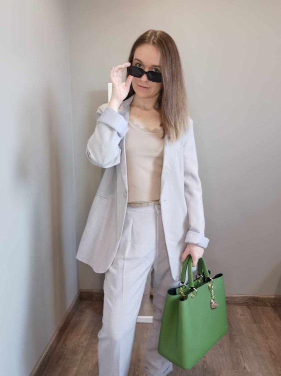 Garnitur damski cappuccino