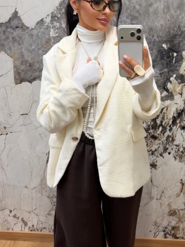 slay-marynarka-tweed-boucle-ecru-1.webp