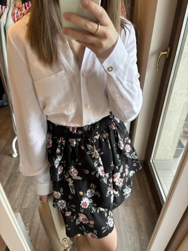 SPÓDNICZKA czarna kwiaty