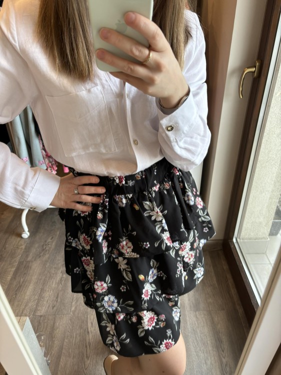 SPÓDNICZKA czarna kwiaty