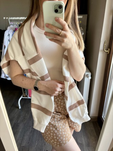 KRÓTKI TOP ecru