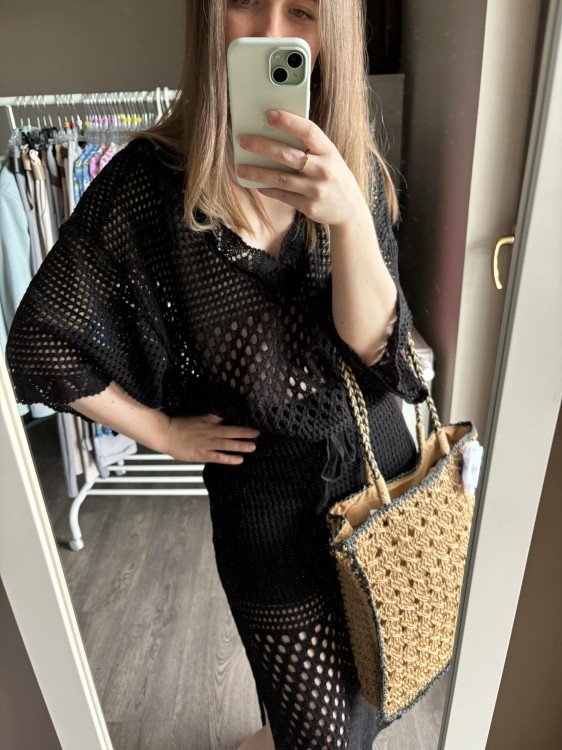 AŻUROWY SWETER czarny Rozmiar UNIWERSALNY