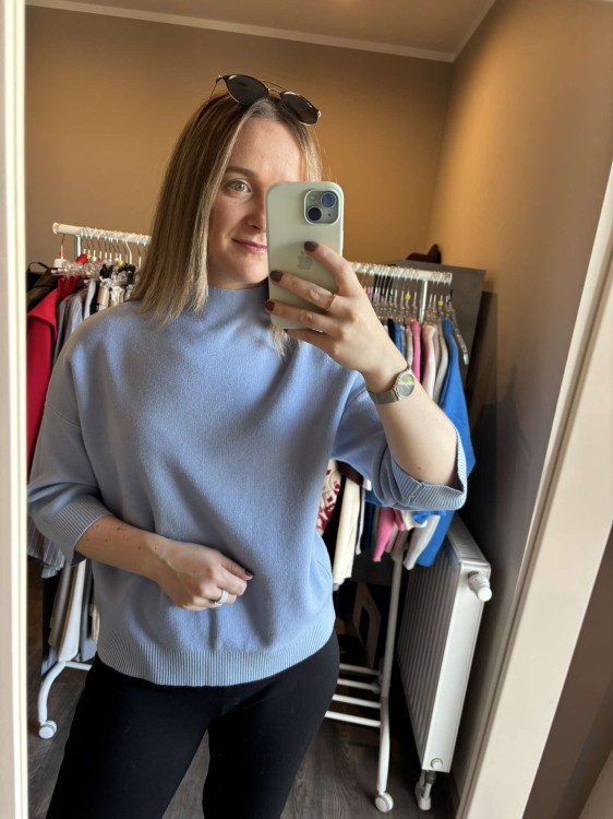 sweter dolce piccante, sweter biały, półgolf, sweter wiskozowy