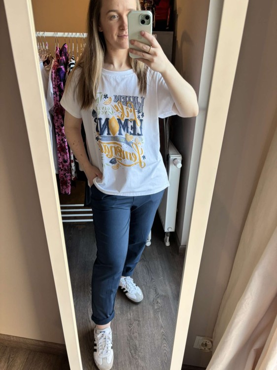 When life gives you Lemons make lemonade, t-shirt lemons, tshirt cytryny, t-shirt damski, tshirt damski biały, bawełniany tshirt damski, bluzka damska bawełniana, biały tshirt, bluzka bawełniana damska, tshirt damski krótki rękawek
