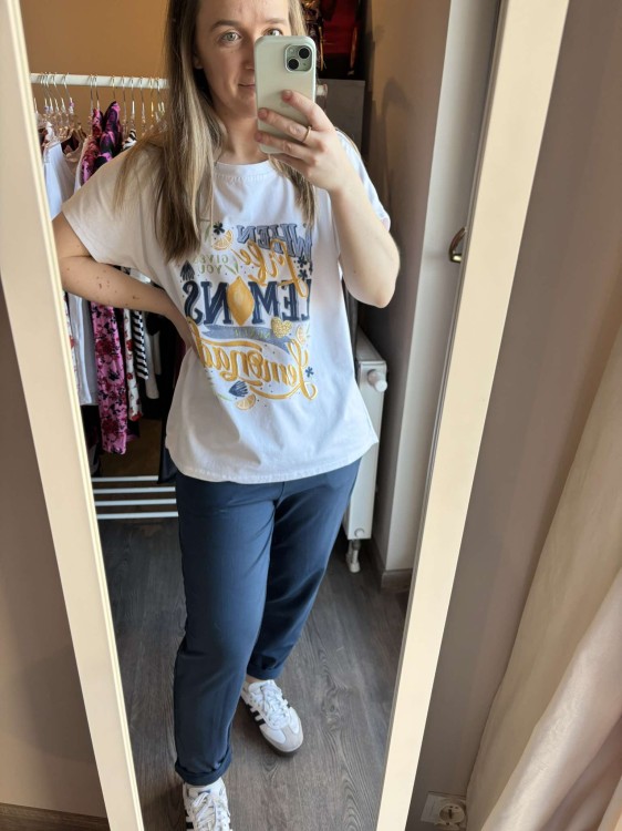 When life gives you Lemons make lemonade, t-shirt lemons, tshirt cytryny, t-shirt damski, tshirt damski biały, bawełniany tshirt damski, bluzka damska bawełniana, biały tshirt, bluzka bawełniana damska, tshirt damski krótki rękawek