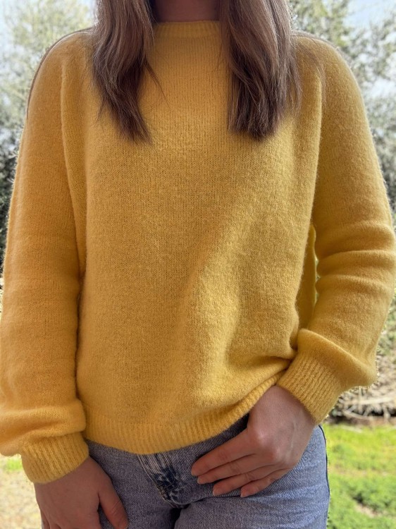 sweter baby alpaka, sweter baby alpaca, sweter baby alpaka żółty, sweter z krótkim rękawem, żółty sweter, sweter żółty, sweter baby alpaca żółty, sweter baby alpaka żółty, sweter baby alpaca żółty, baby alpaka sweter