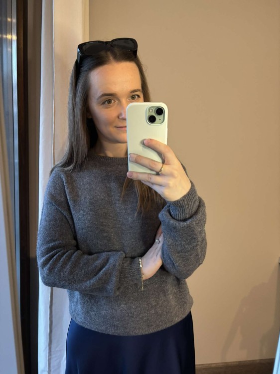 sweter baby alpaka, sweter baby alpaca, sweter baby alpaka grafitowy, sweter z alpaki, alpaka, alpaca, sweter, grafitowy sweter, sweter grafitowy, sweter baby alpaka grafitowy