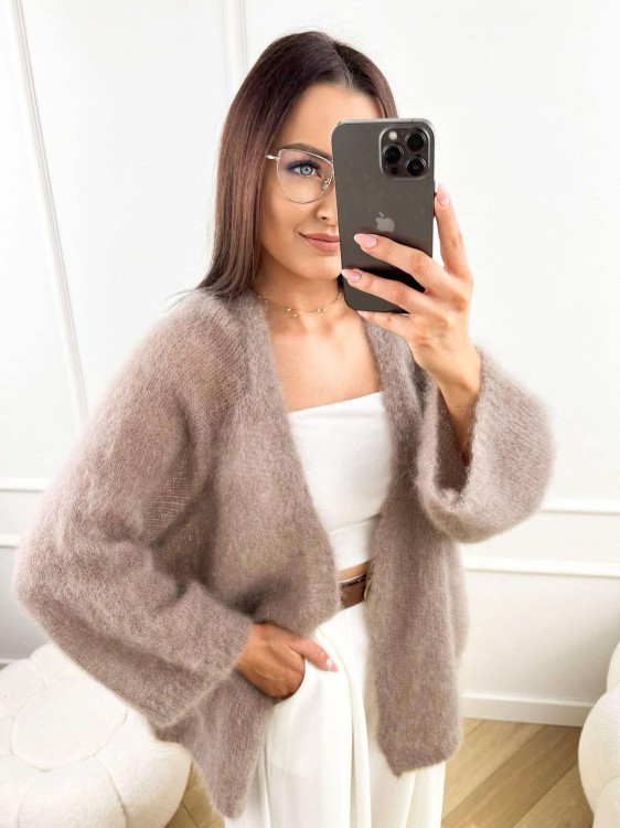 kardigan moherowy, kardigan kid moher, kardigan, sweter kid moher, sweter moherowy, kardigan taupe, kardigan na wiosnę, kardigan moherowy taupe, kardigan