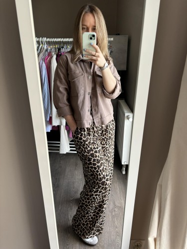 spodnie damskie, spodnie na lato, spodnie wiskozowe pantera, spodnie panterka, spodnie w panterę