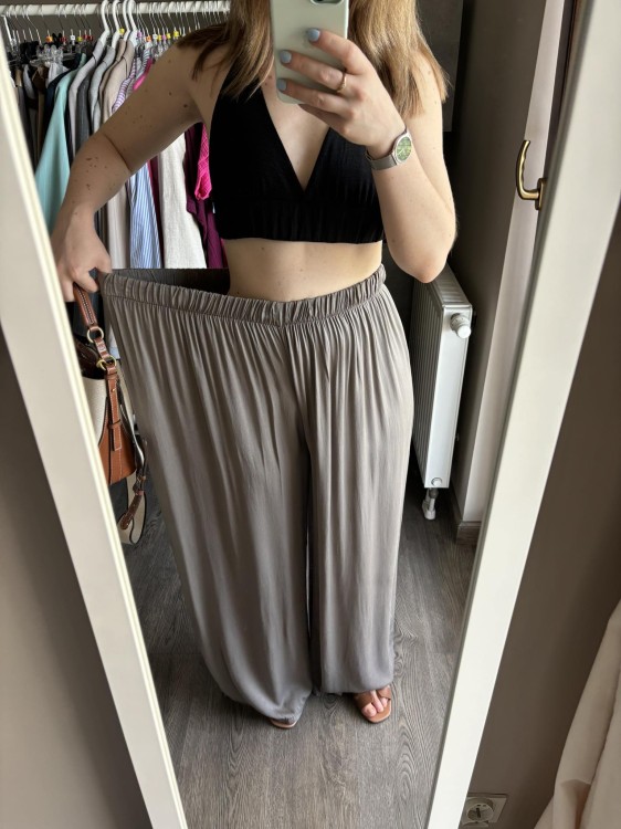 spodnie wiskozowe, spodnie wiskoza, lekkie spodnie, zwiewne spodnie damskie, spodnie na lato, przewiewne spodnie na lato, spodnie wiskozowe taupe