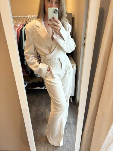 spodnie szerokie la milla, garnitur la milla, szerokie spodnie la milla beżowe, garnitur la milla beżowy, szerokie spodnie la milla, szerokie spodnie lniane la milla, spodnie damskie lniane