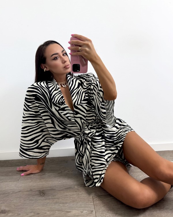 komplet kimono i spodenki zebra, la mila, kimono i spodenki zebra la milla, kimono zebra la milla, kimono na lato, kimono motyw zwierzęcy