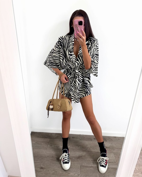 komplet kimono i spodenki zebra, la mila, kimono i spodenki zebra la milla, kimono zebra la milla, kimono na lato, kimono motyw zwierzęcy