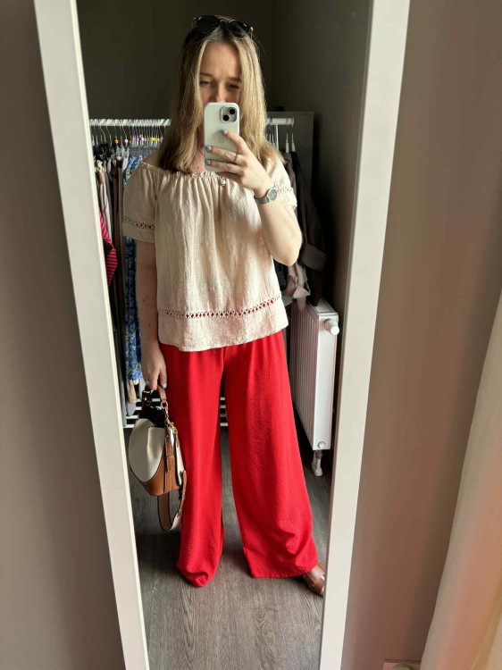 bluzka hiszpanka beżowa, bluzka hiszpanka bawełniana, bluzka boho na lato, bluzka damska hiszpanka, letnia bluzka z odkrytymi ramionami, bawełniana bluzka damska