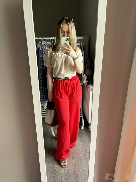 bluzka hiszpanka beżowa, bluzka hiszpanka bawełniana, bluzka boho na lato, bluzka damska hiszpanka, letnia bluzka z odkrytymi ramionami, bawełniana bluzka damska