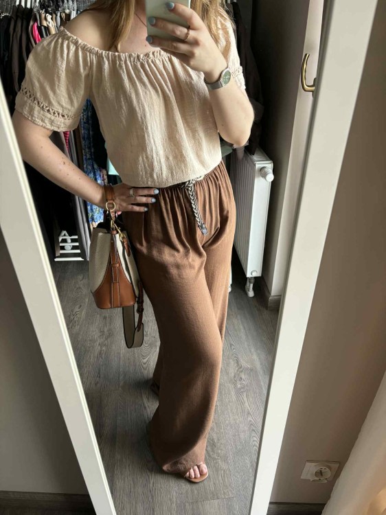 bluzka hiszpanka beżowa, bluzka hiszpanka bawełniana, bluzka boho na lato, bluzka damska hiszpanka, letnia bluzka z odkrytymi ramionami, bawełniana bluzka damska