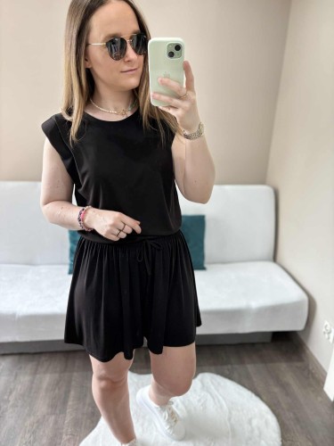 komplet damski na lato, komplet z krótkimi spodenkami, komplet w kolorze czarnym, komplet damski wiskozowy, przewiewny komplet