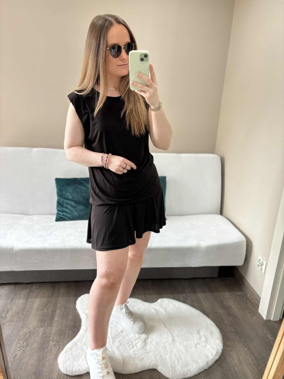 komplet damski na lato, komplet z krótkimi spodenkami, komplet w kolorze czarnym, komplet damski wiskozowy, przewiewny komplet