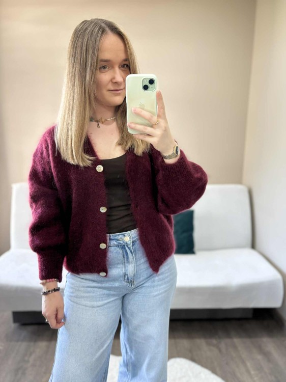 kardigan moherowy damski, kardigan kid moher, kardigan moherowy bordowy, luźny kardigan na jesień do jeansów, kardigan oversize z moheru, puszysty kardigan moherowy, kardigan premium z moheru, kardigan zapinany na guziki, kardigan rozpinany